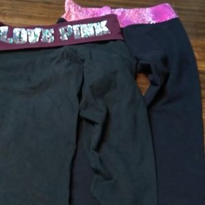 2 yoga capris